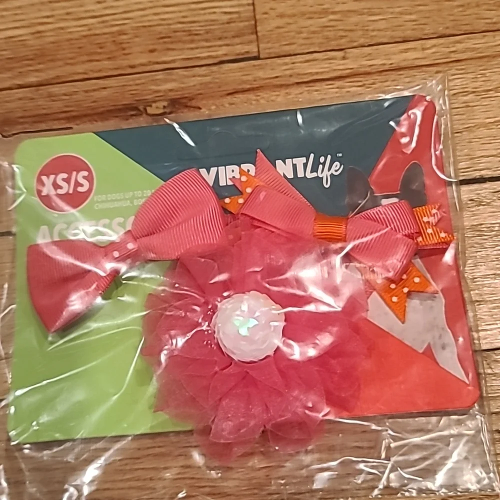 ❤️10/$13 New set of dog bows hair accessories